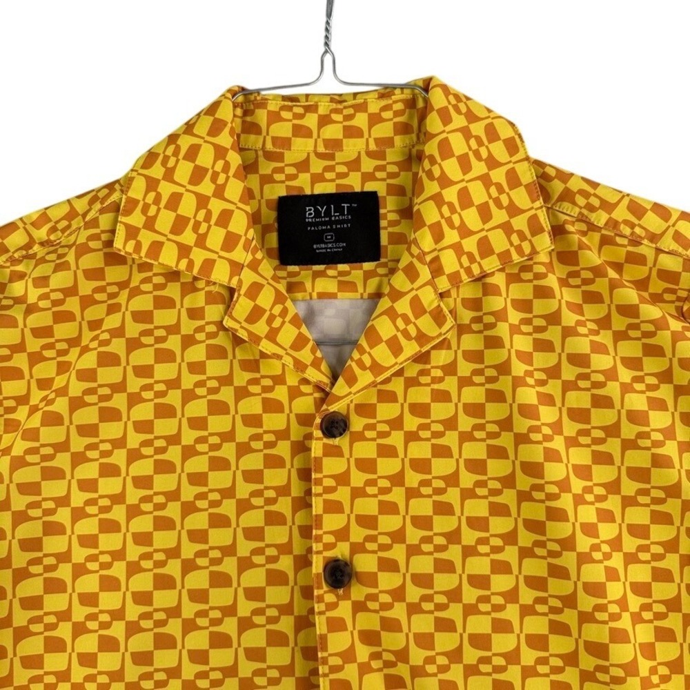 BYLT Paloma Shirt Mens Medium Yellow Geometric AOP Splash House 10th